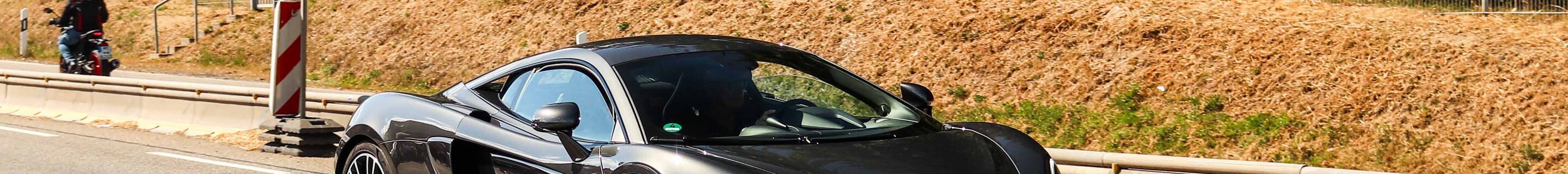 McLaren 570S