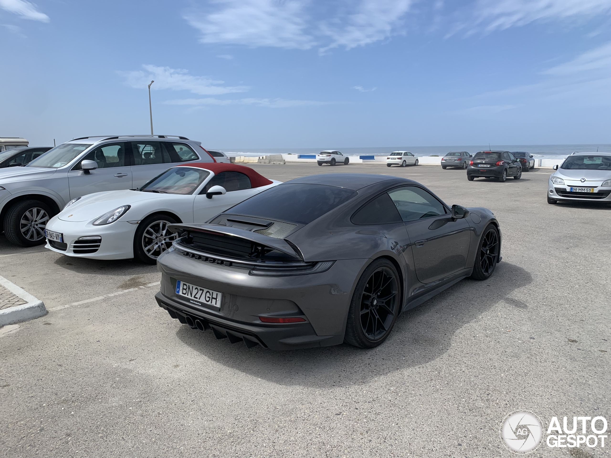 Porsche 992 GT3 Touring MkI