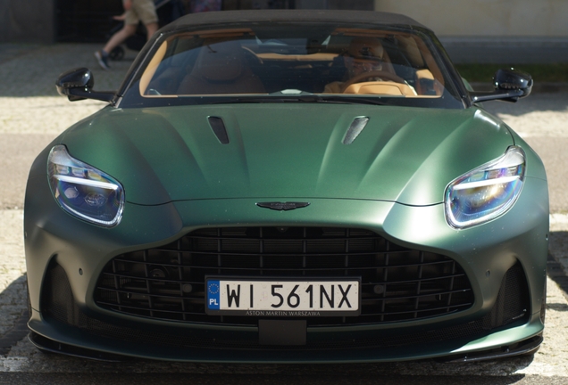 Aston Martin DB12 Volante
