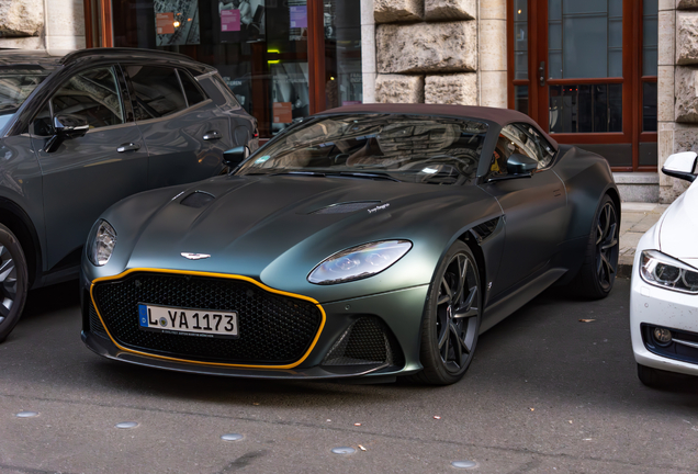 Aston Martin DBS Superleggera Volante