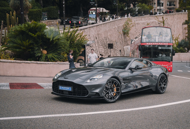 Aston Martin Vanquish 2025