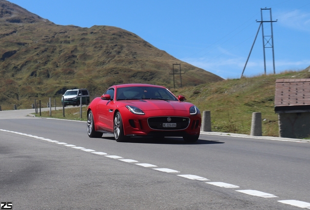 Jaguar F-TYPE R Coupé