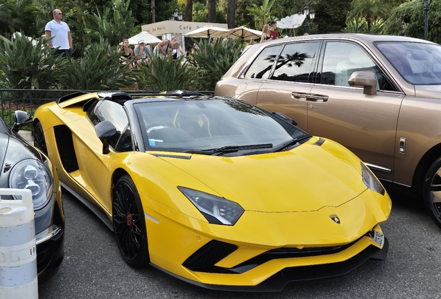 Lamborghini Aventador S LP740-4 Roadster