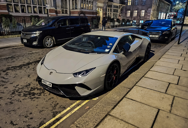 Lamborghini Huracán LP640-4 Performante