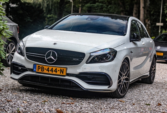 Mercedes-AMG A 45 W176 2015