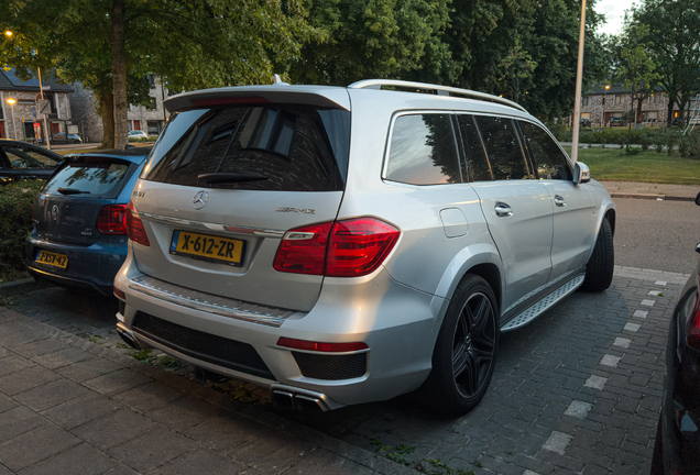 Mercedes-Benz GL 63 AMG X166