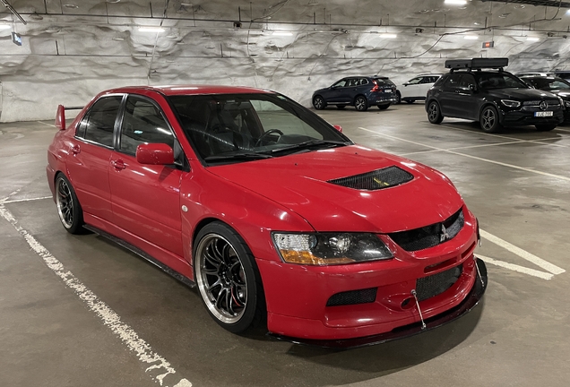 Mitsubishi Lancer Evolution IX RalliArt