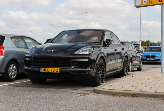 Porsche Cayenne Coupé Turbo S E-Hybrid