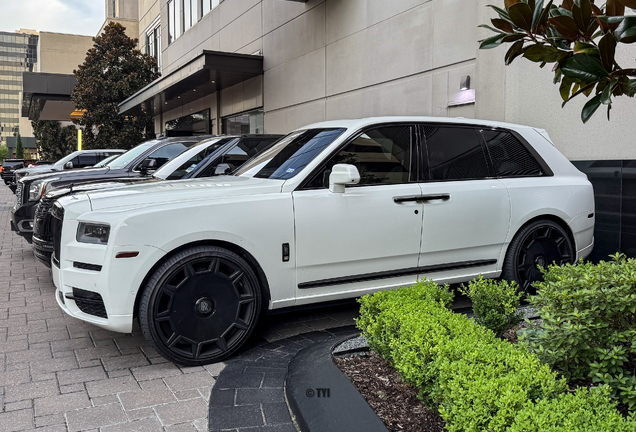 Rolls-Royce Cullinan Black Badge