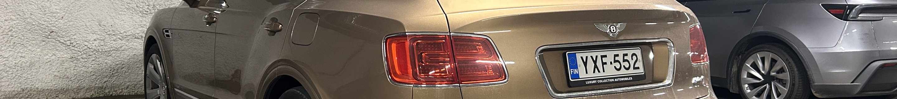 Bentley Bentayga Hybrid