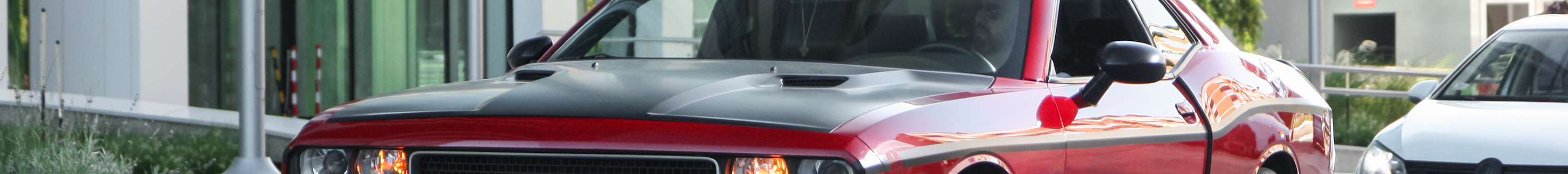 Dodge Challenger SRT-8 392