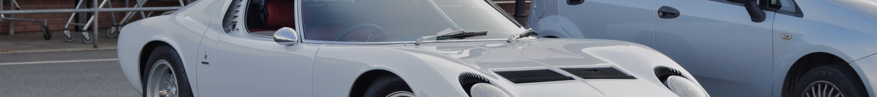 Lamborghini Miura P400 S