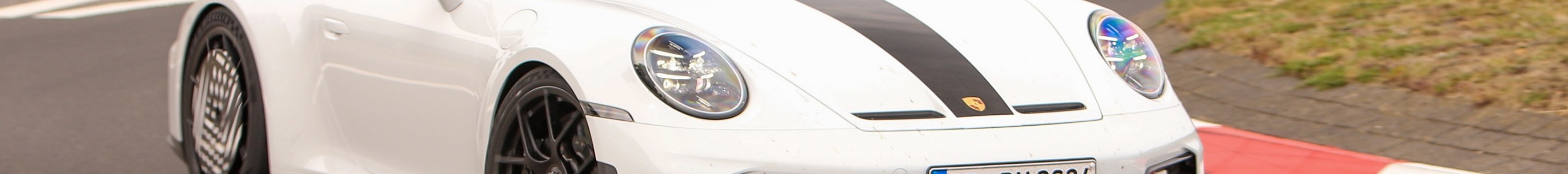 Porsche 992 GT3 MkII Manthey Racing