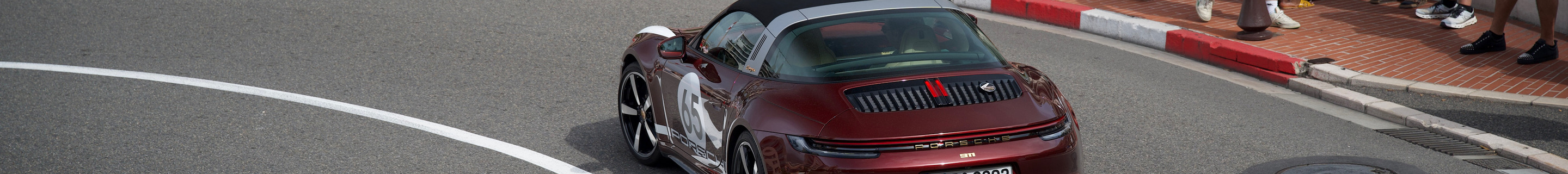 Porsche 992 Targa 4S MkI Heritage Design Edition