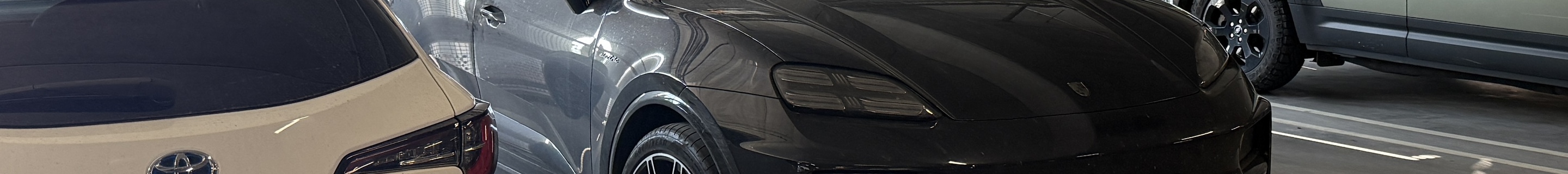 Porsche Macan EV Turbo