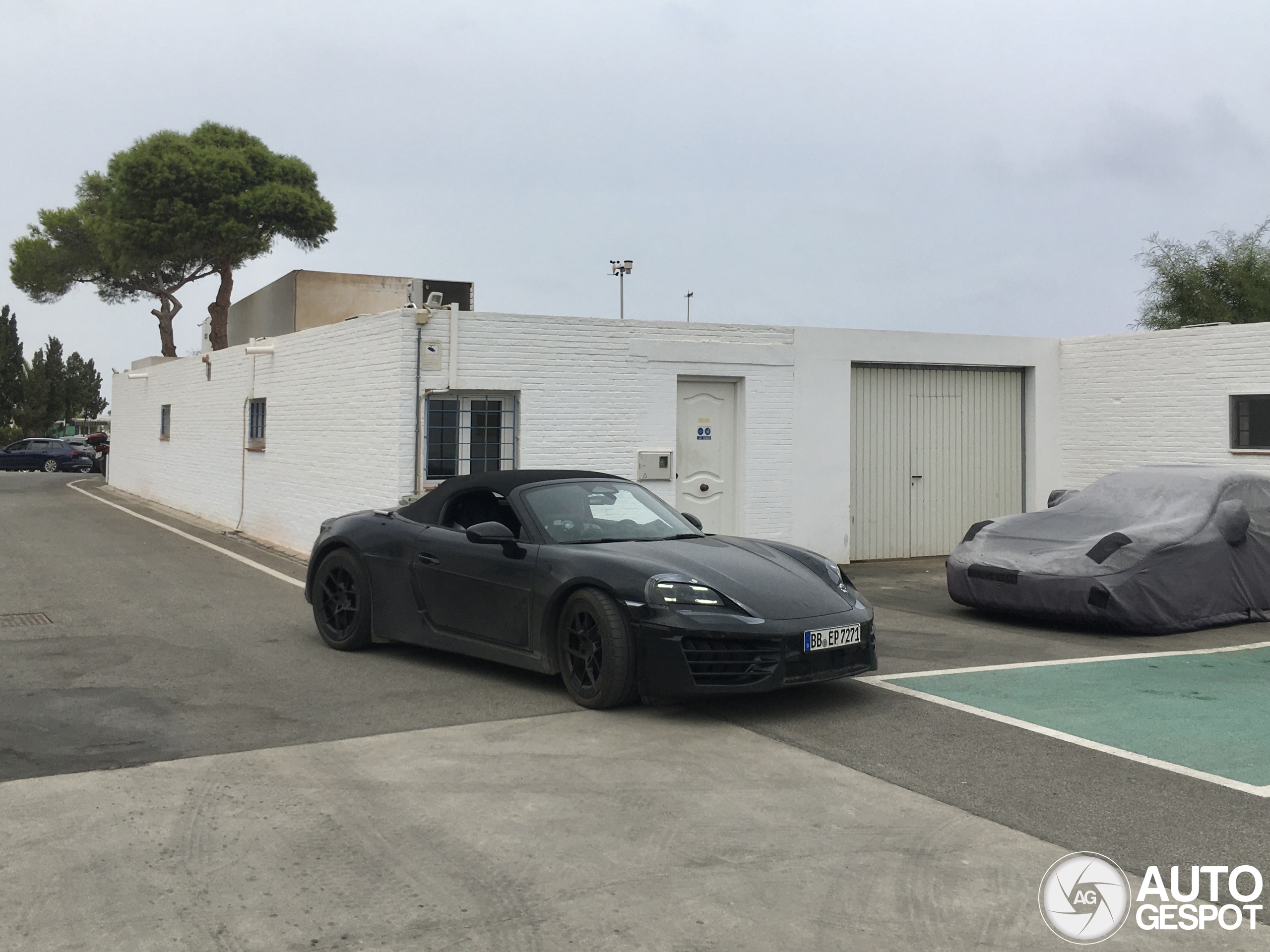 Porsche 718 Boxster EV