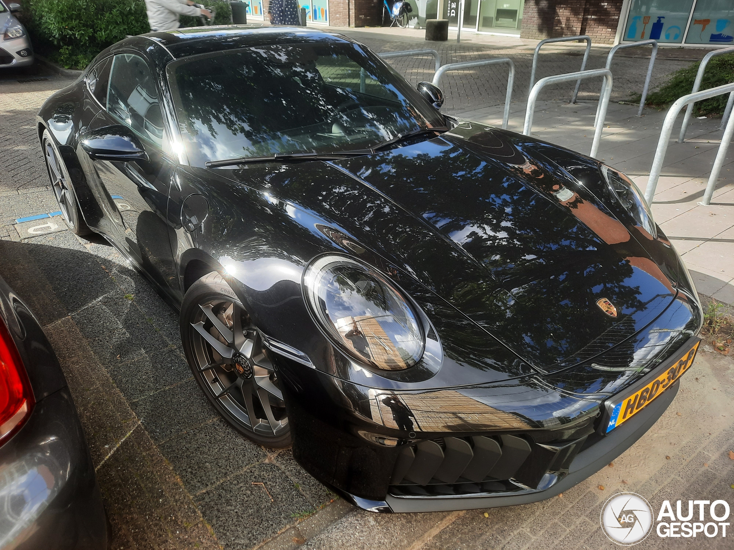 Porsche 992 Carrera 4 GTS MkII