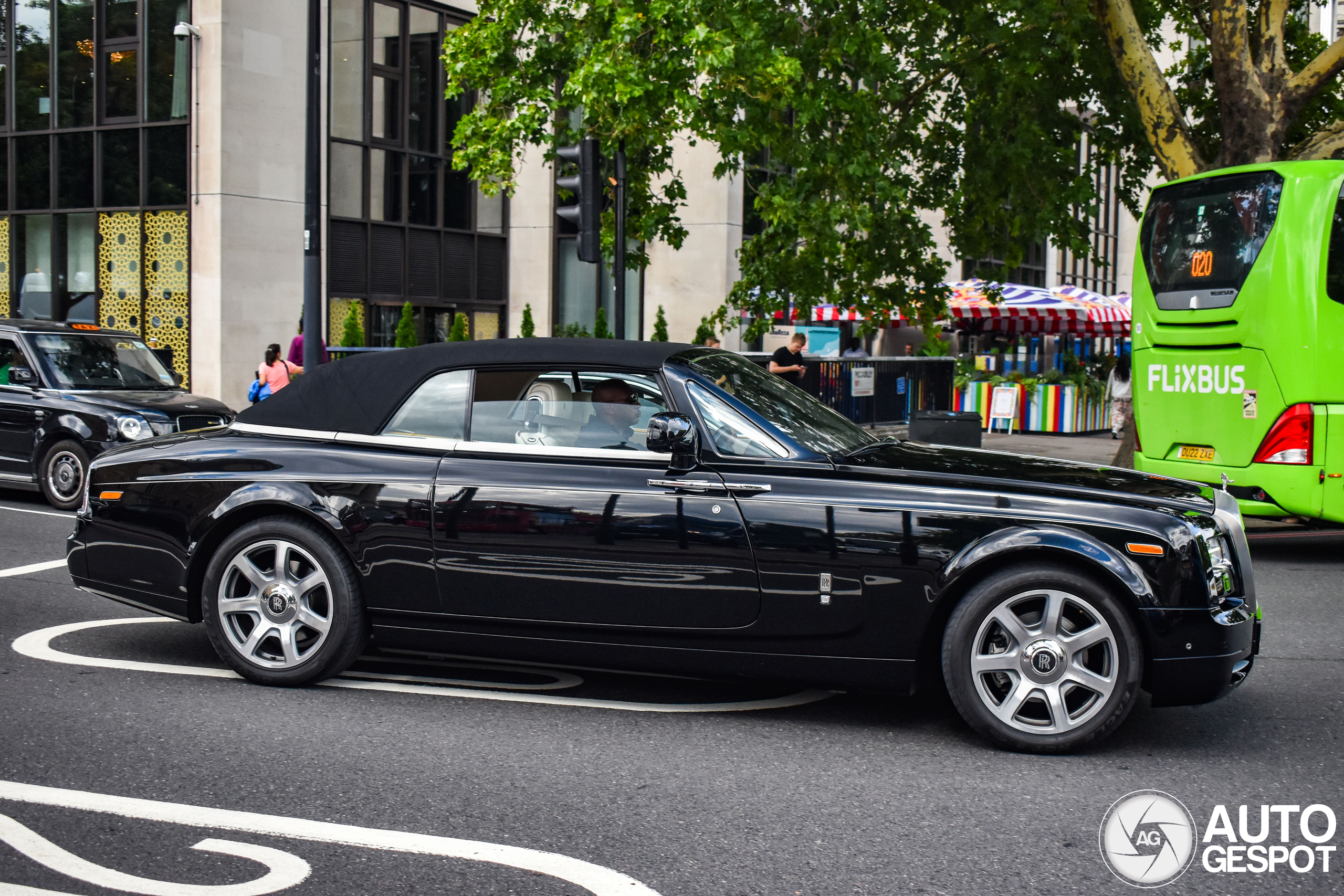 Rolls-Royce Phantom Drophead Coupé Series II - 28 August