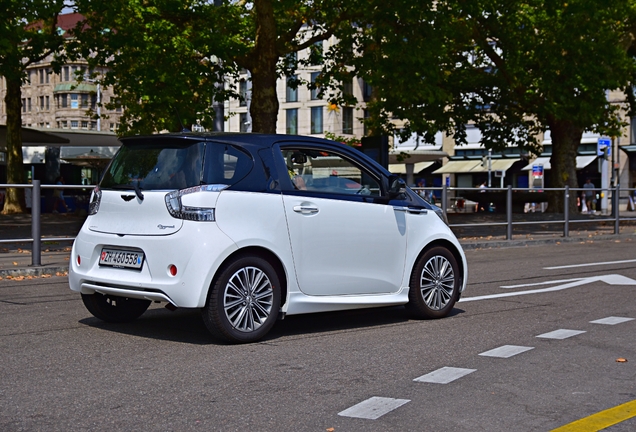 Aston Martin Cygnet