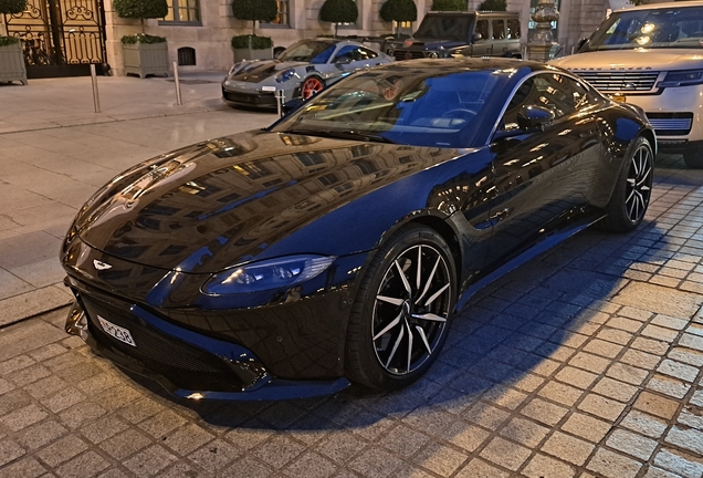 Aston Martin V8 Vantage 2018