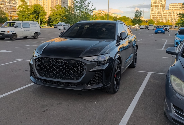 Audi RS Q8 2024