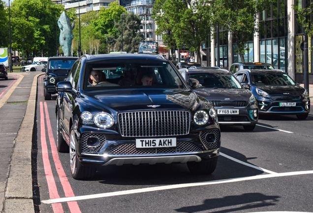 Bentley Bentayga Azure EWB First Edition