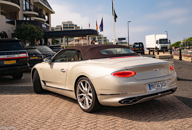 Bentley Continental GTC V8 2020