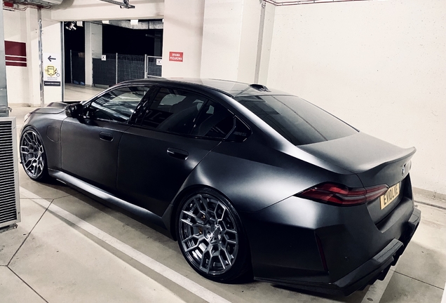 BMW M5 G90 Evolve Automotive