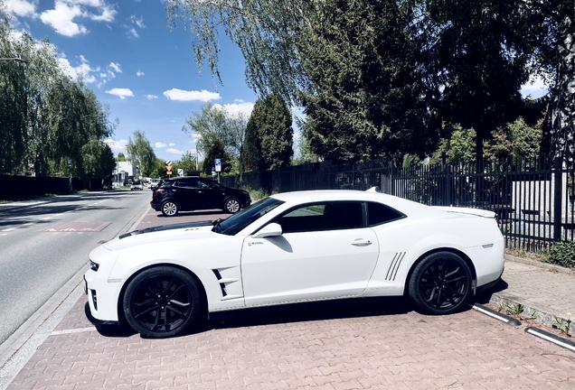 Chevrolet Camaro ZL1 2014