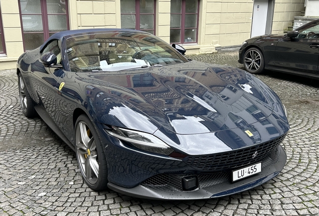 Ferrari Roma Spider