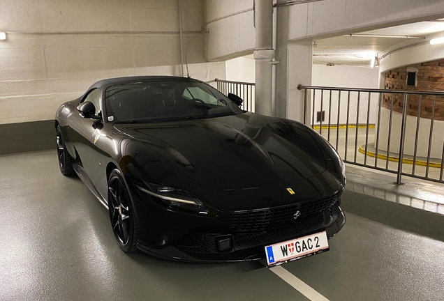 Ferrari Roma Spider