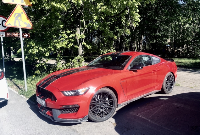 Ford Mustang Shelby GT350 2015