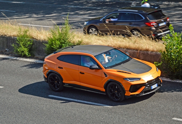 Lamborghini Urus Performante