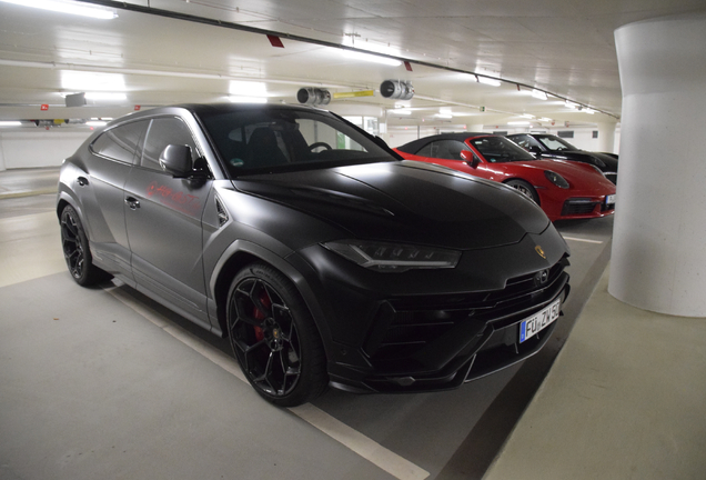 Lamborghini Urus Performante
