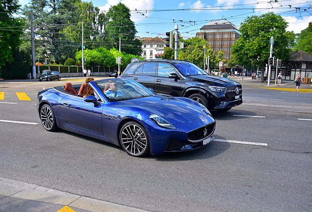 Maserati GranCabrio Modena