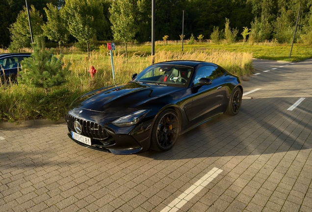 Mercedes-AMG GT 63 C192
