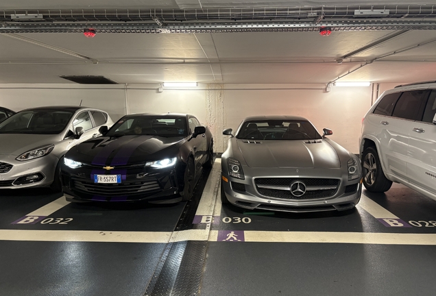 Mercedes-Benz SLS AMG