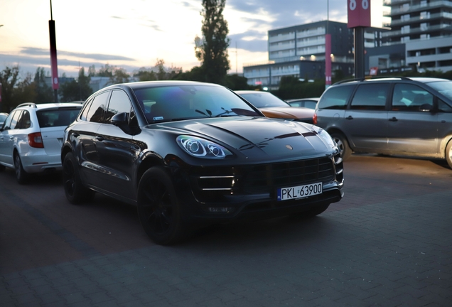 Porsche 95B Macan Turbo MkI