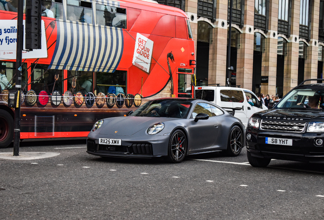 Porsche 992 Carrera 4 GTS MkII