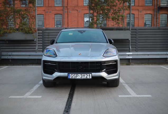 Porsche 9YA Cayenne GTS MkII