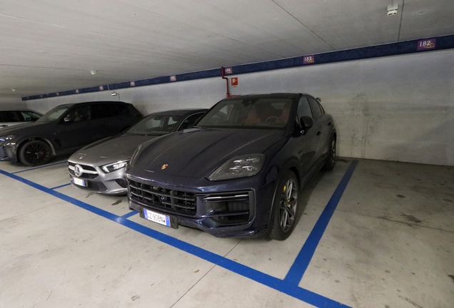 Porsche Cayenne Coupé Turbo E-Hybrid