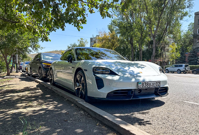 Porsche Taycan Turbo MkI