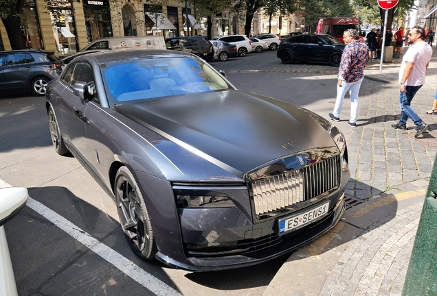 Rolls-Royce Spectre Black Badge