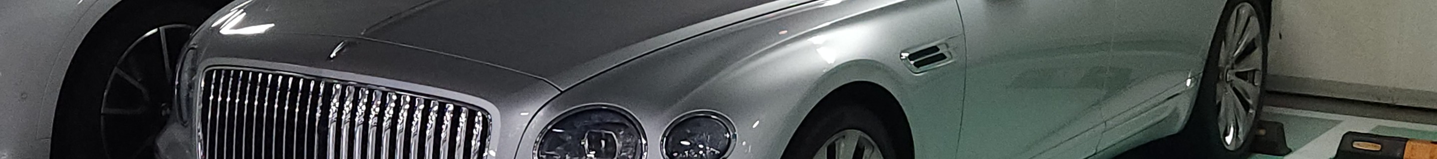 Bentley Flying Spur V8 2021