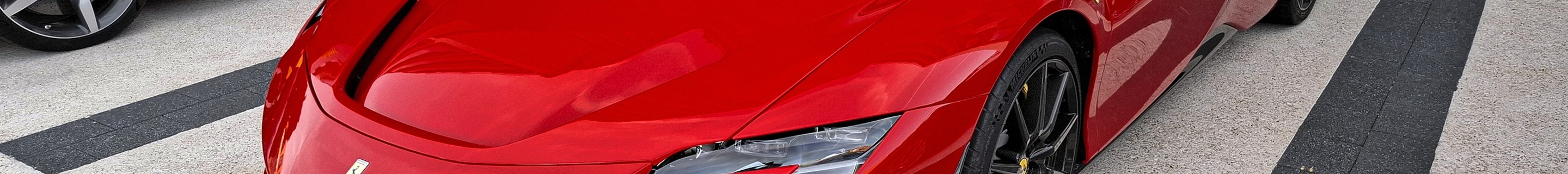 Ferrari SF90 Spider