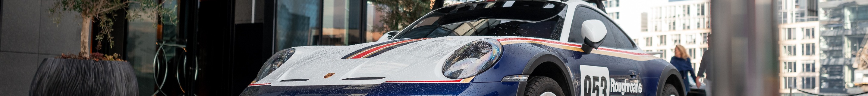 Porsche 992 Dakar