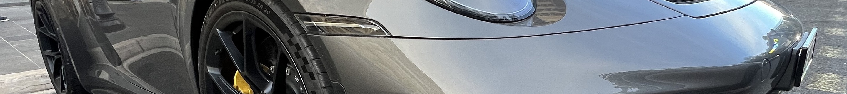 Porsche 992 GT3 Touring MkI