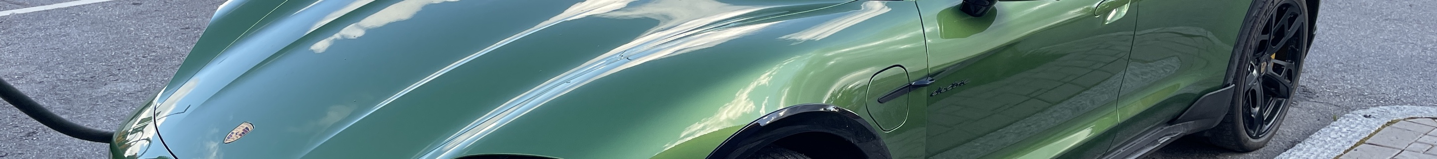 Porsche Taycan Turbo S Cross Turismo MkI