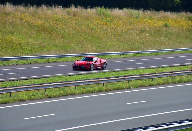 Alfa Romeo 4C Coupé