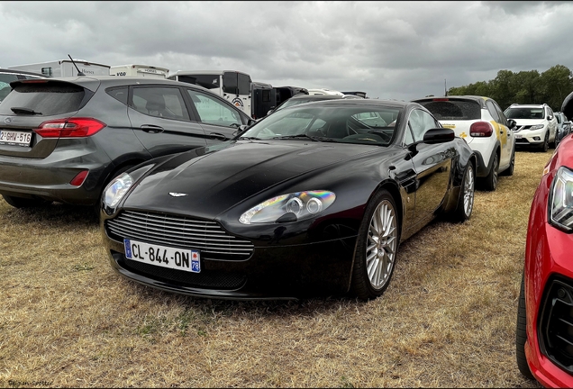 Aston Martin V8 Vantage